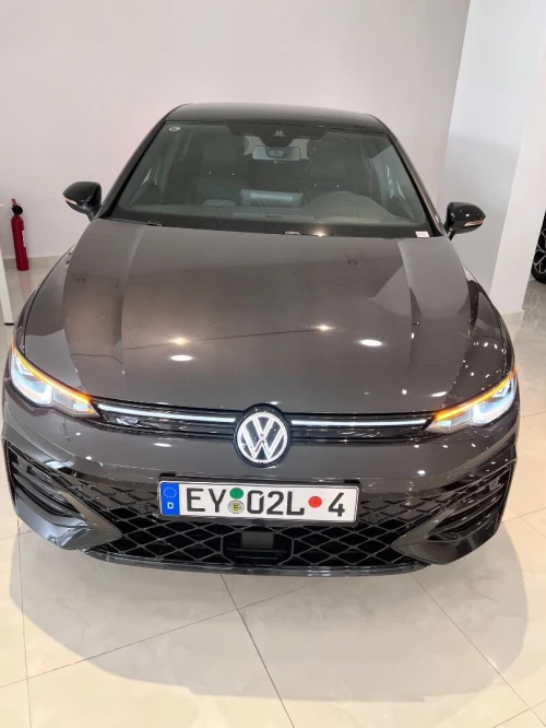 Volkswagen Golf 8.5 2025 R line