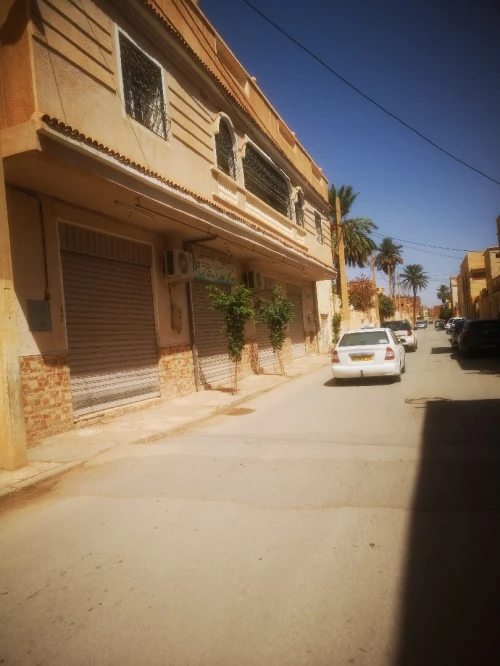 Location Local Laghouat Laghouat