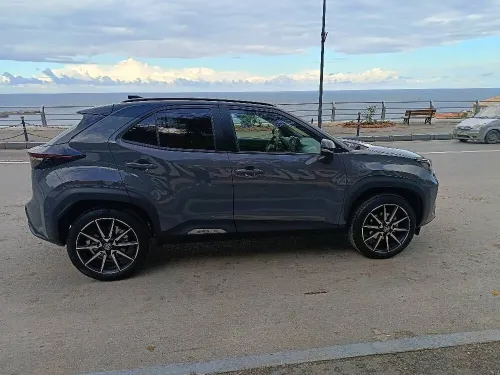 Toyota Yaris cross 2025 GR