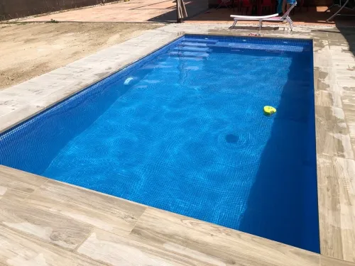 Vente équipement de piscine  وبناء وتجهيز في المسابح