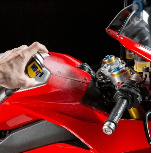 WD-40 SPECIALIST MOTO CIRE & POLISH