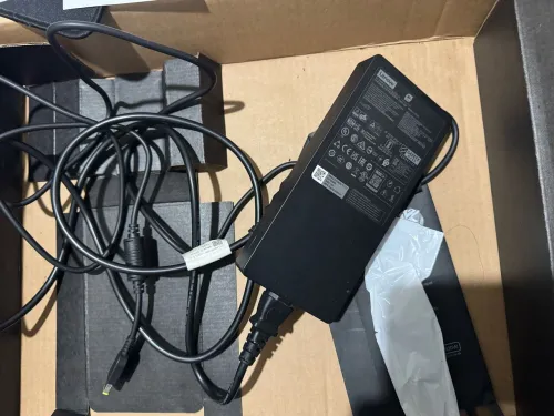 LENOVO LEGION  PRO 7 i