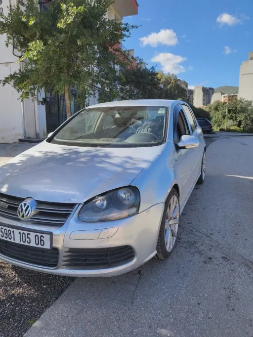 Volkswagen Golf 5 2005 R32