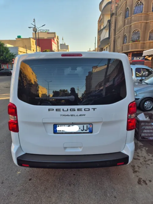 Peugeot Traveller 2025