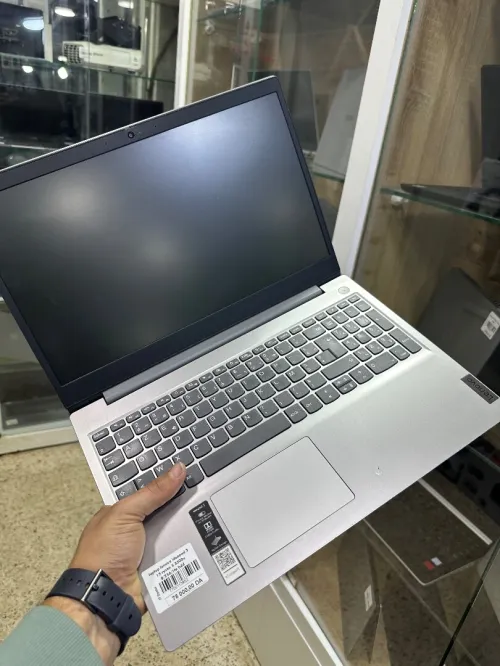 Lenovo ideapad ryzen 5 3500u and graphics