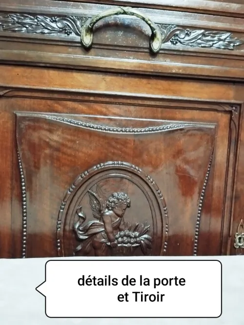 Buffet antique en bois de chêne 