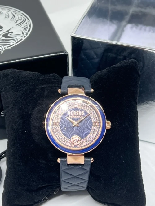Montres Versace Versus