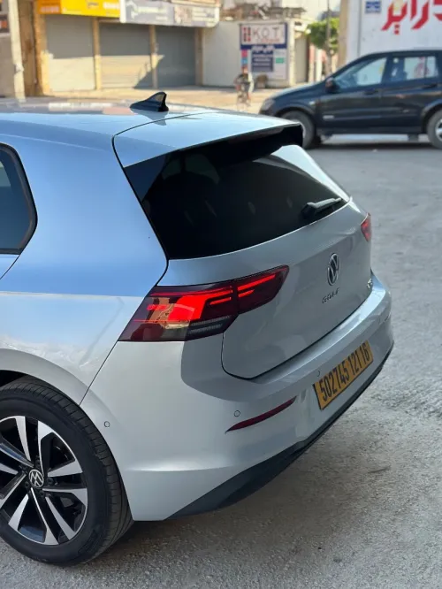 Volkswagen Golf 8 2021 Active