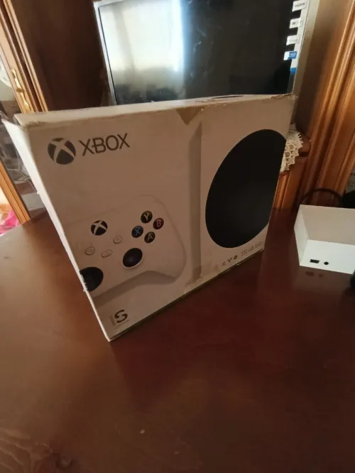 Xbox seris s 512 avec boite