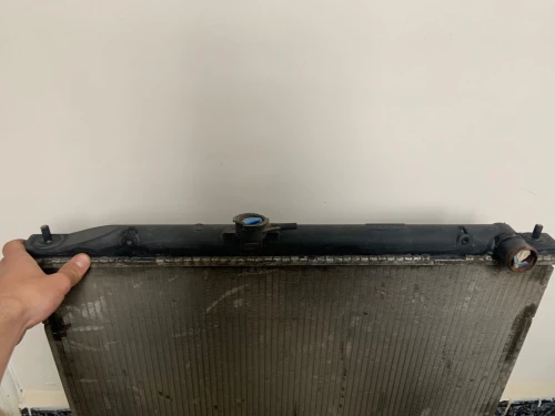 Radiateur nissan terrano ou hard body