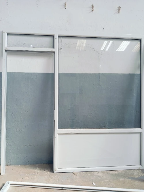 Vitrine pour magasin