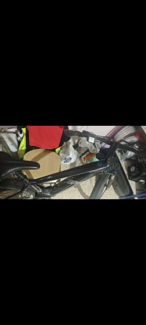 Lot vélos électriques et course carbone FRANCE