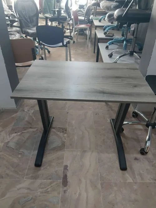 Bureau enfant adulte