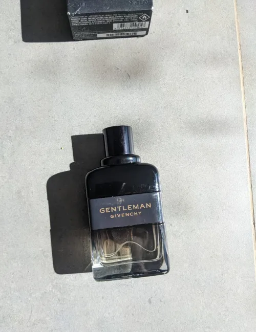 Givenchy gentleman Boisée 
