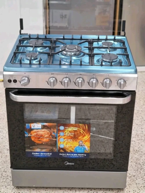 Cuisinière midea 5 feux inox ventilé