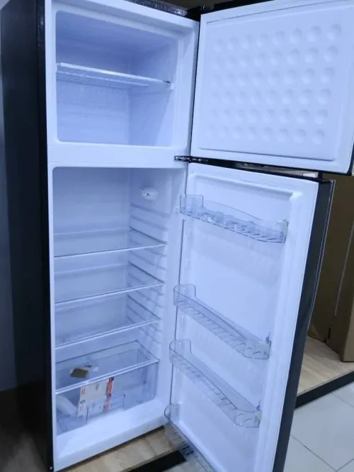 Promo Réfrigérateur iris 400L gris / blanc defrost 