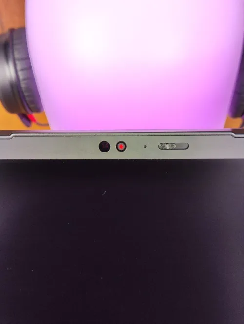 Laptop LENOVO THINKPAD X1 CARBON 11TH GEN ( i7-1355U / 16 GB RAM / 512GB NVMe SSD )
