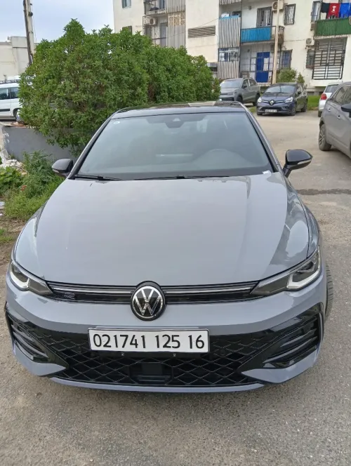 Volkswagen Golf 8 2025 