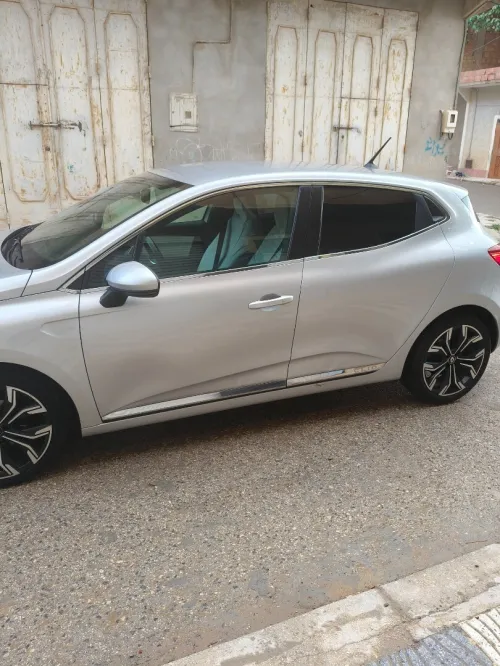 Renault Clio 5 2021 Intense pack techno