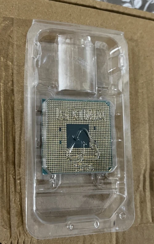 AMD Ryzen 3 3200G