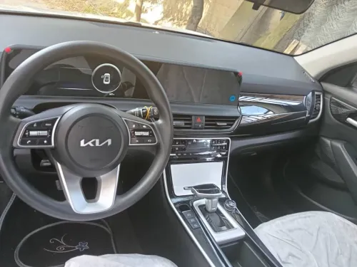 Kia Sonet  2026 Luxury