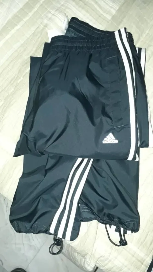 Vend survêtement Adidas