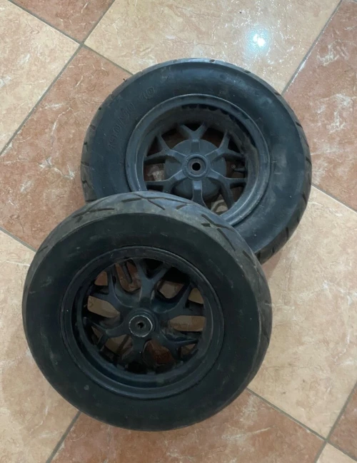 Pneus et fourche 