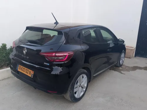 Renault Clio 5 2022 E-tech