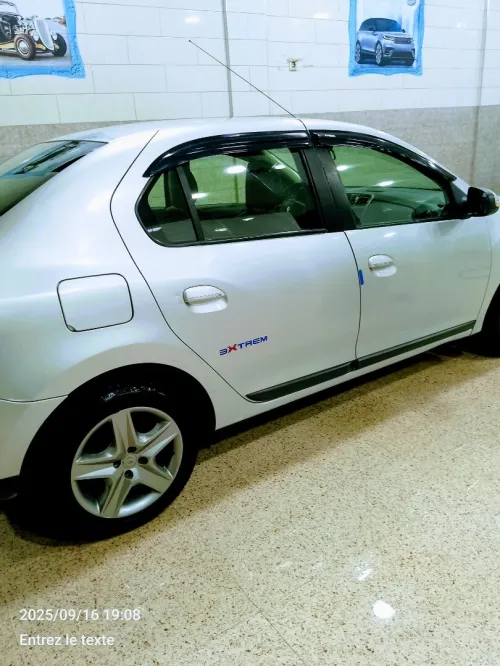 Renault Symbol 2015 Extrême