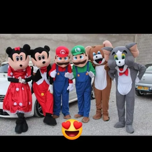 Mascottes (البسة تنكرية )