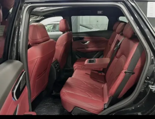 Jetour  X70 PLUS 2025 Luxury Edition 7 places 