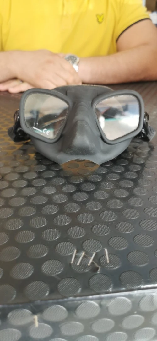 Lunettevde natation noir marque SIGAR