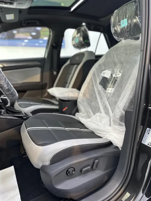 Volkswagen T-Roc 2025 R-Line 