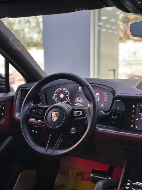 Porsche Cayenne 2024 