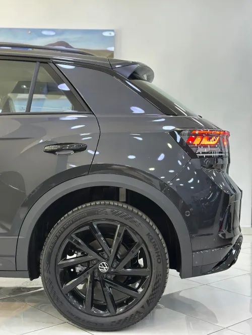 Volkswagen T-Roc 2025 R-Line 