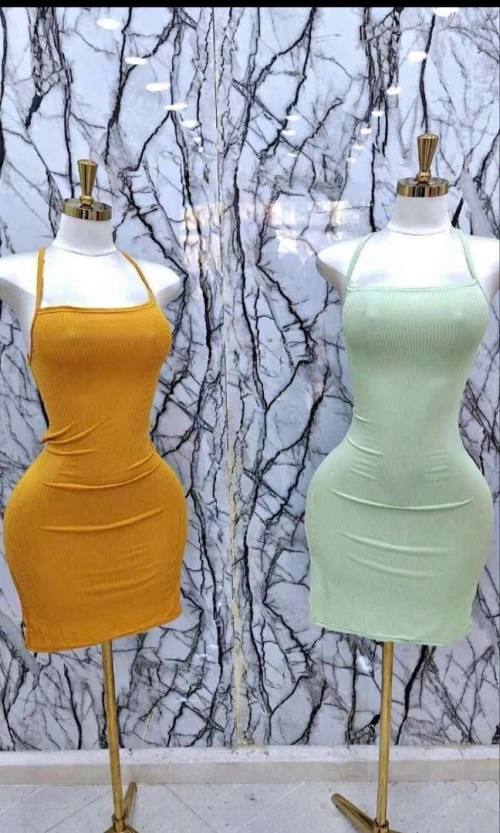 Fonde de robe (quantité / jemla)