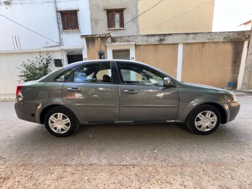 Chevrolet Optra 5 portes 2011 Optra 5 portes