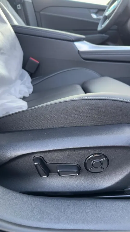 Volkswagen Passat 2025 Dragon 