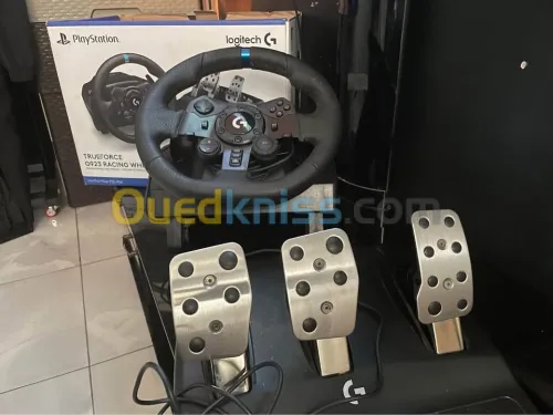 Logitech G923 Volant Sim Racing
