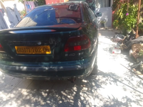 Volvo V40 2002 V40