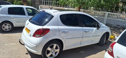 Peugeot 207 2011 Allure