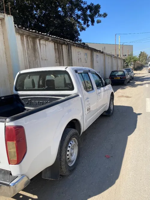 Nissan Navara 2013 