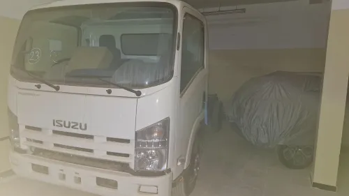 Isuzu Isuzu 2025
