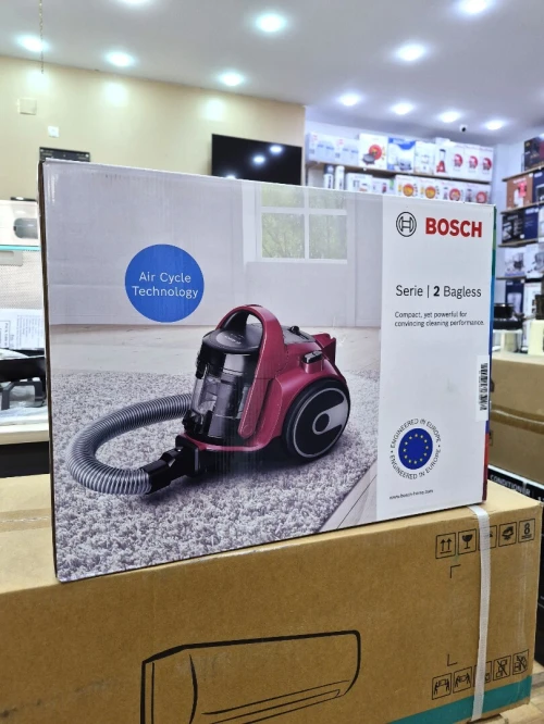 BOSCH Série 2 Aspirateur sans sac 700w Rouge
