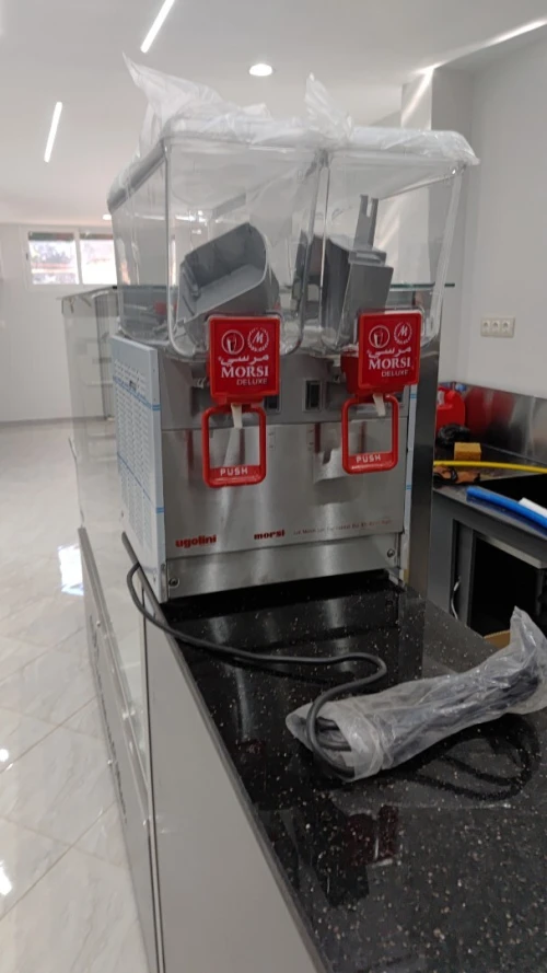 Matériel de cafétéria