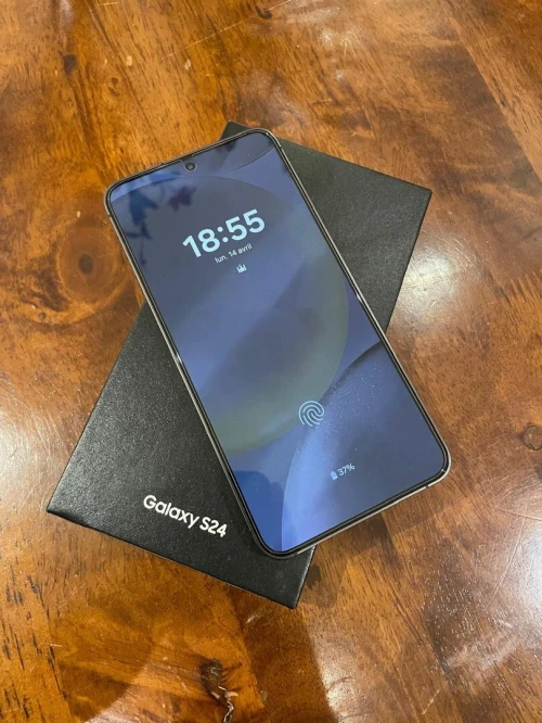 Samsung S24