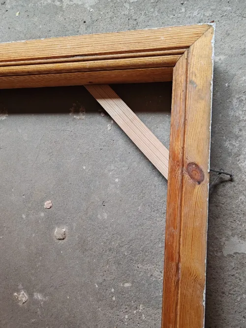 06 كادر أبواب بوا روج جدد تحطو وتنحاو في حالة ممتازة شابعين زيت ( نبيعهم في بعض)