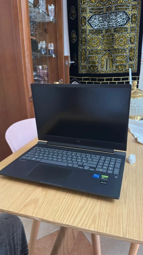Hp victus 15 RTX 4060 08gb GDDR6 I5 13500H 16go RAM 512gb ssd 15,6fhd 144hz