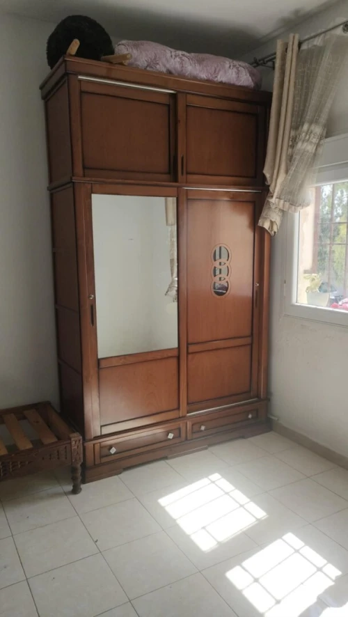 Armoire deux portes coulissantes avec miroir خزانة ملابس ببابين منزلقين ومرآة