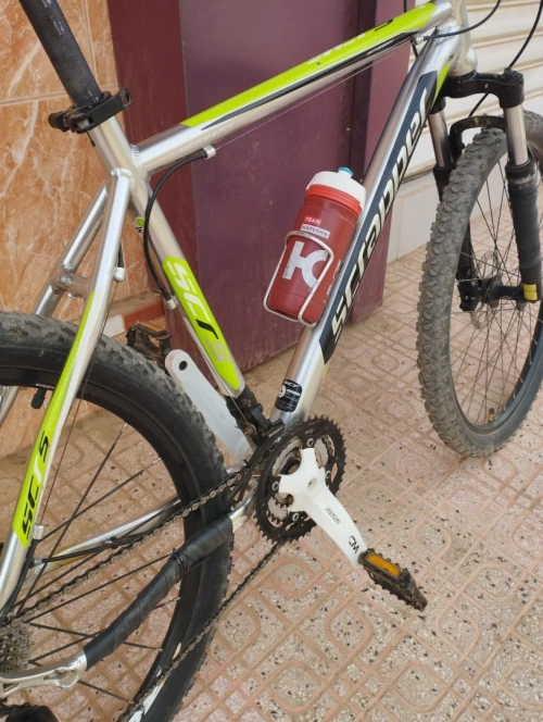 Vélo VTT Scrapper français 